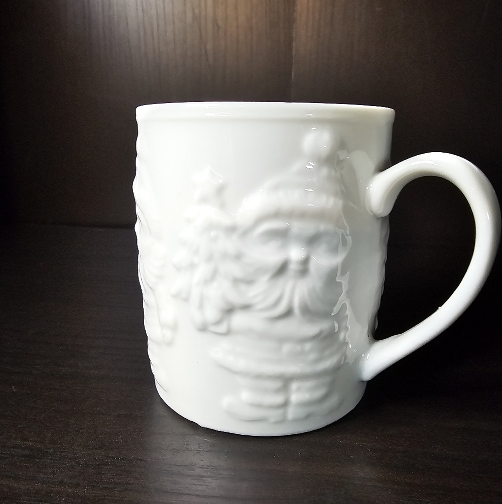 Vintage Takahashi San Francisco Santa Christmas White 10oz Mug Tea Cup